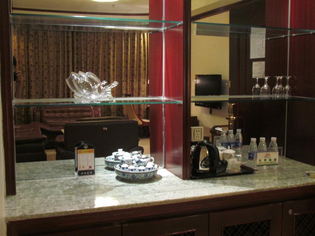 W.Y. Lera Hotel Guangzhou Dış mekan fotoğraf