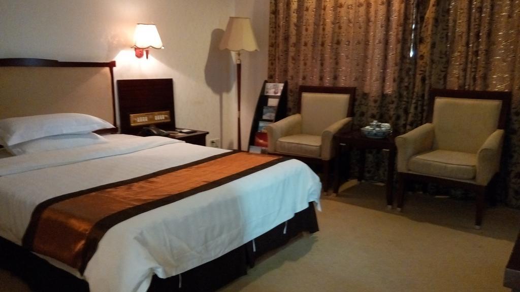 W.Y. Lera Hotel Guangzhou Dış mekan fotoğraf