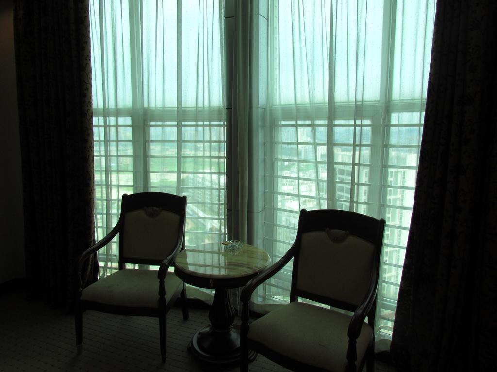W.Y. Lera Hotel Guangzhou Dış mekan fotoğraf